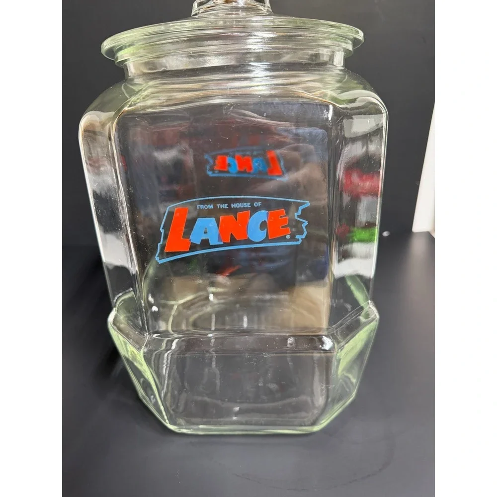 Vintage 8-Sided Lance Glass Display Counter‎ Cookie Cracker Jar w/ Embossed Lid